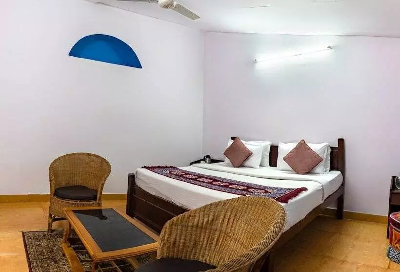 ホテル Sanand Heritage Mount Abu