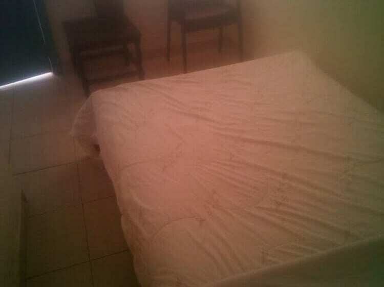 هتل South Tetu Guest House