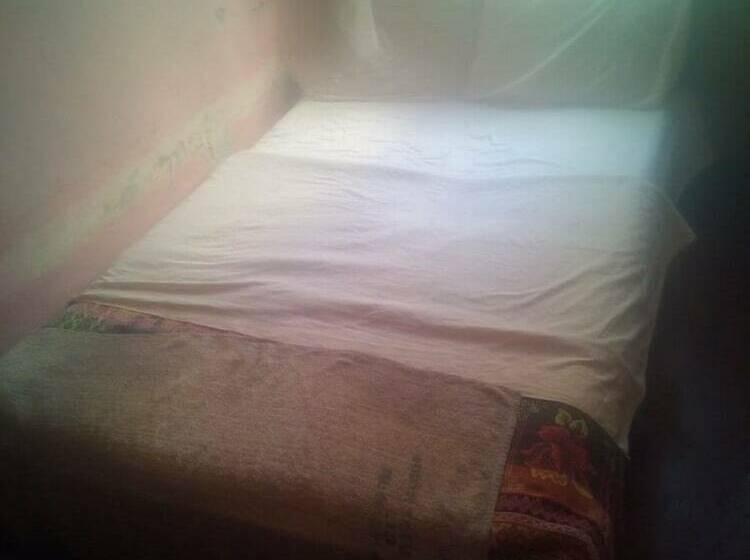 هتل South Tetu Guest House