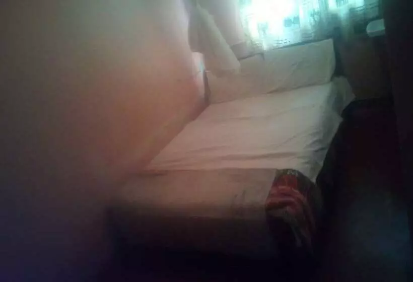 هتل South Tetu Guest House