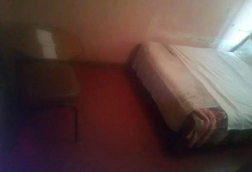 هتل South Tetu Guest House