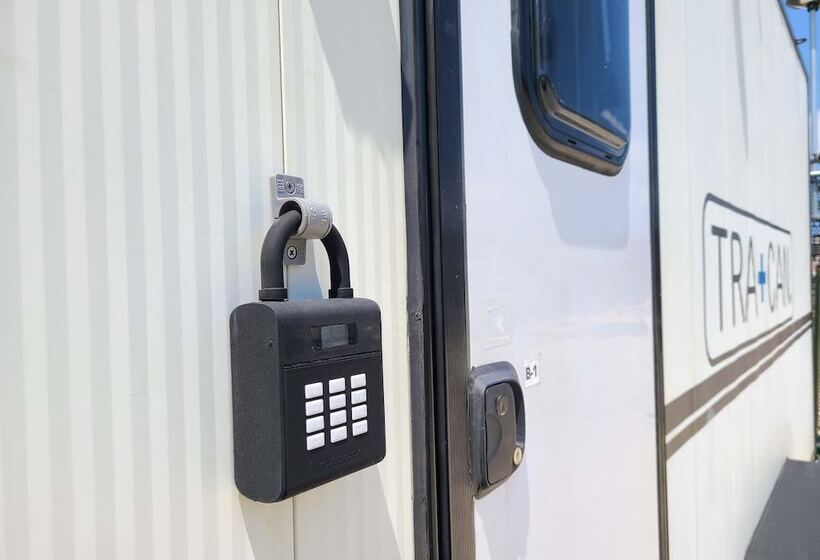 هتل Tpark Airport Side 1