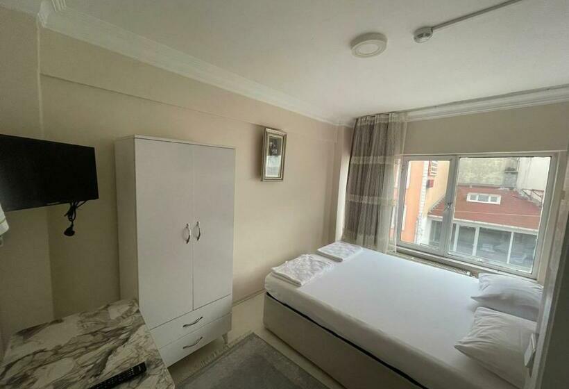 ホテル Meydan Pansiyon Uskudar