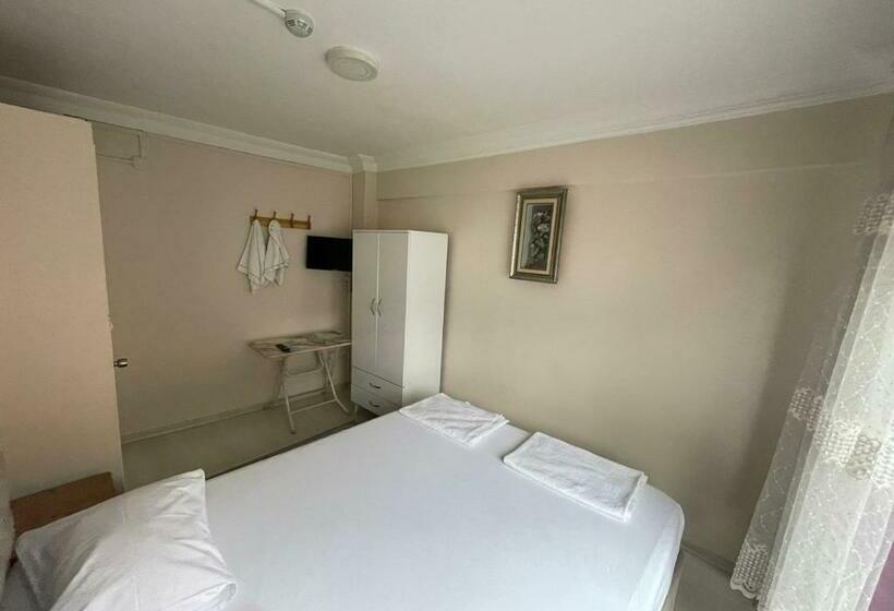 ホテル Meydan Pansiyon Uskudar