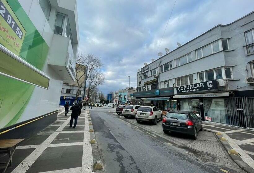 ホテル Meydan Pansiyon Uskudar