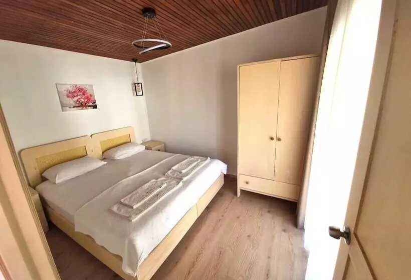 Myhouse Urla Butik Otel