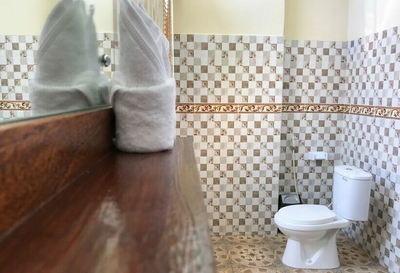 بنسيون Dwaraloka House