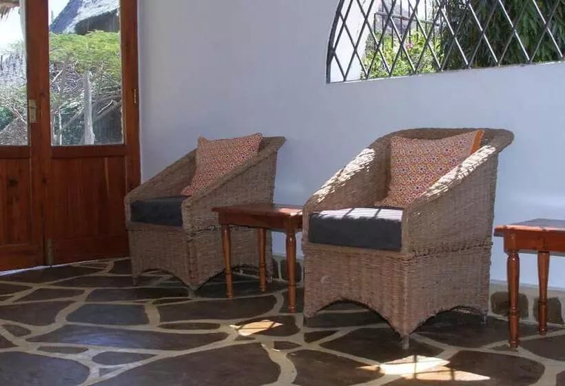 پانسیون Lighthomez Villa Resort