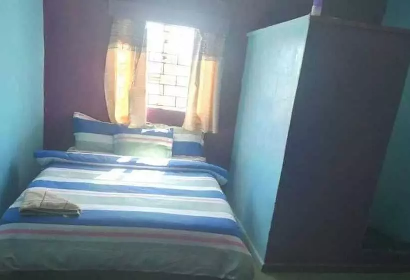 پانسیون Lindsay Executive Lodge