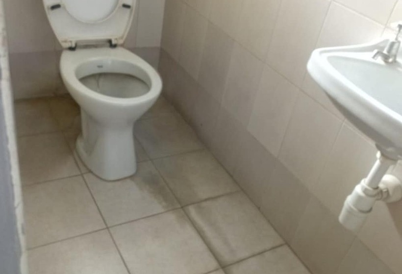 پانسیون Orchards Lodge