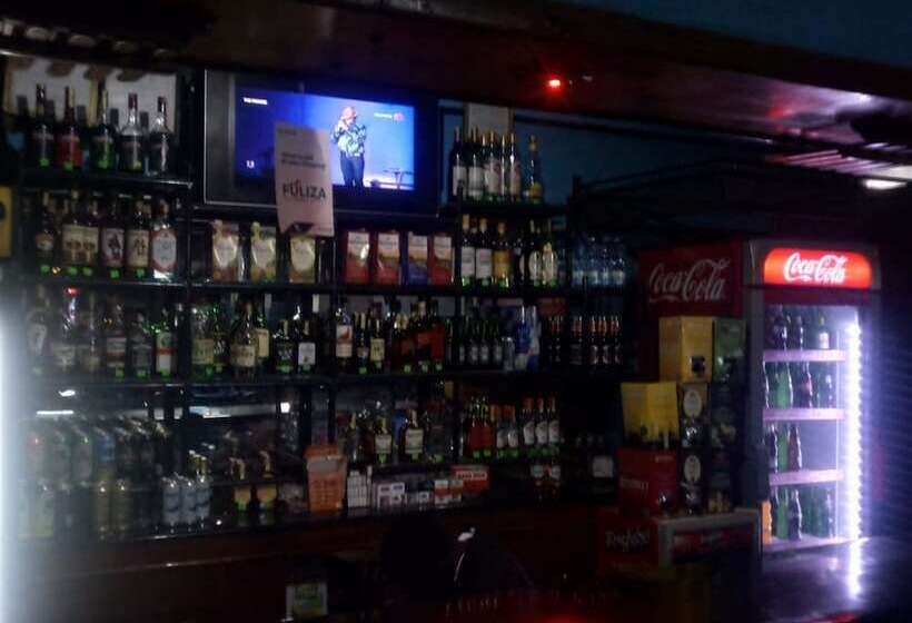 پانسیون Orchards Lodge