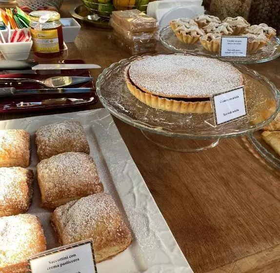 ベッドアンドブレックファースト Cocciu D Amuri