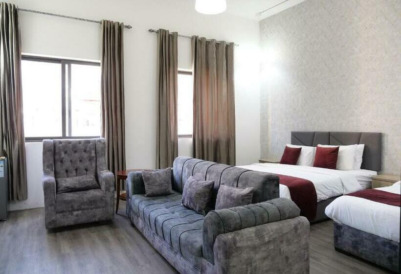 هتل Twins Downtown