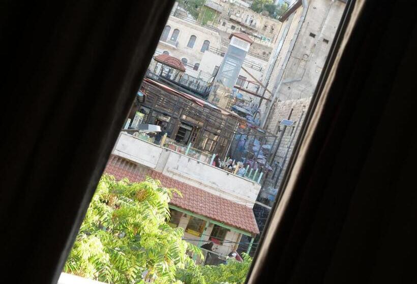 هتل Twins Downtown