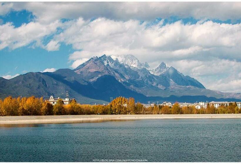 Lijiang Suyunjian Homestay