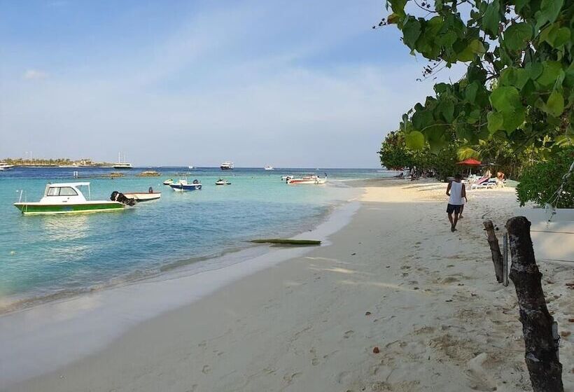 پانسیون Orimas Retreat