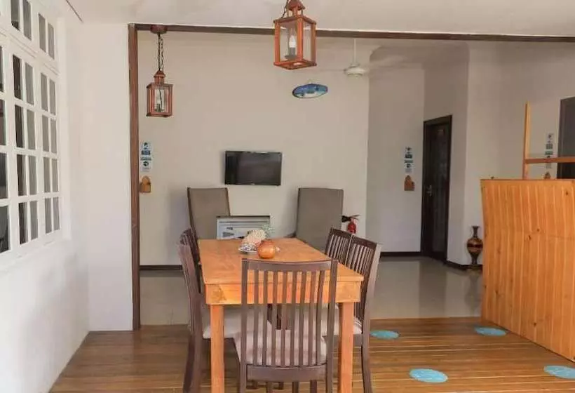 پانسیون Orimas Retreat