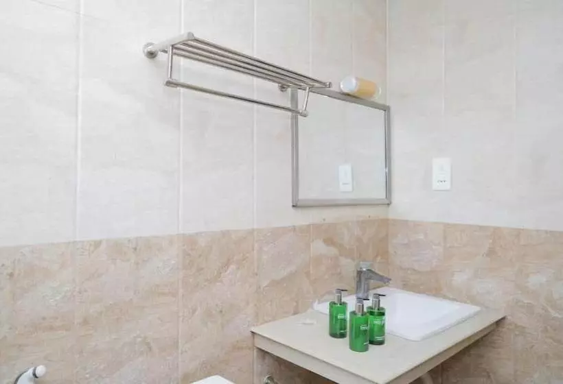 پانسیون Orimas Retreat