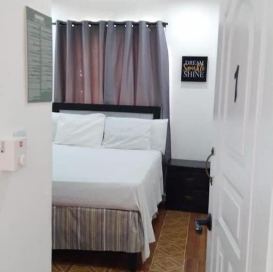 پانسیون Room In Guest Room Casa Docia Samana Standard Double Room 4