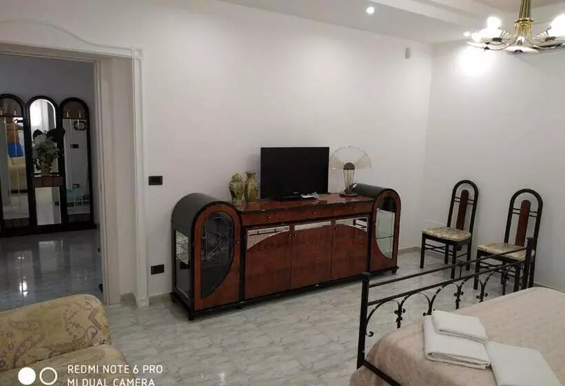 Aamiaismajoitus (B&B) La Neviera