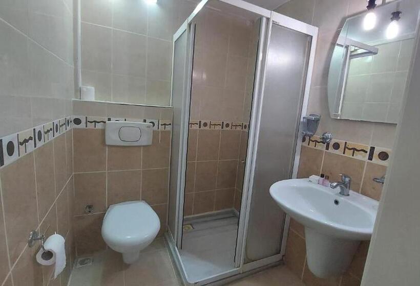 Adalı Hotel & Suites