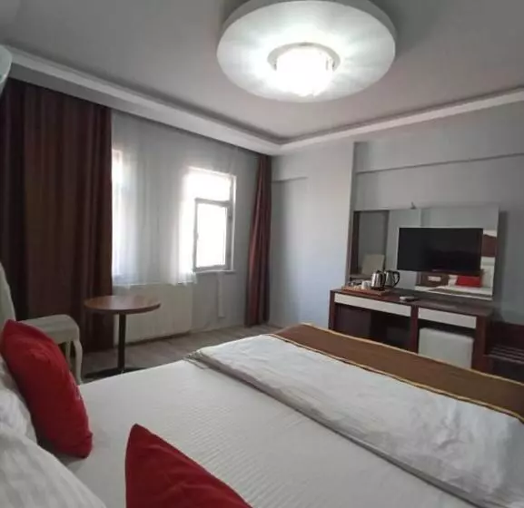 Adalı Hotel & Suites