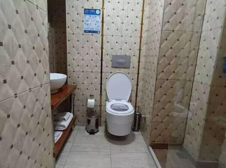 Adalı Hotel & Suites