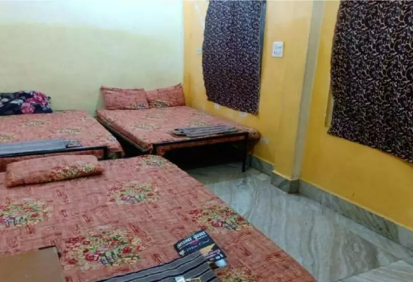 Hotelli Maheshwari Bhavan By Wb Inn