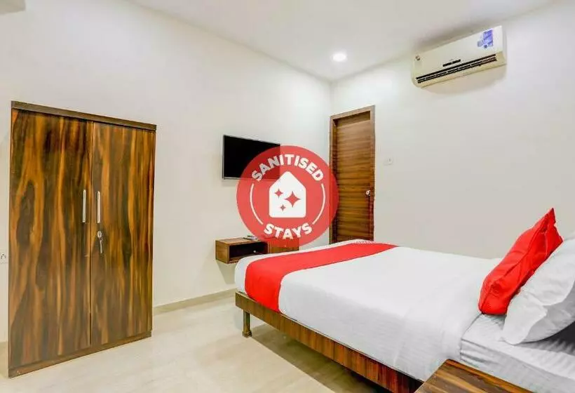 Hotelli Oyo 82133  Yashoda Residency