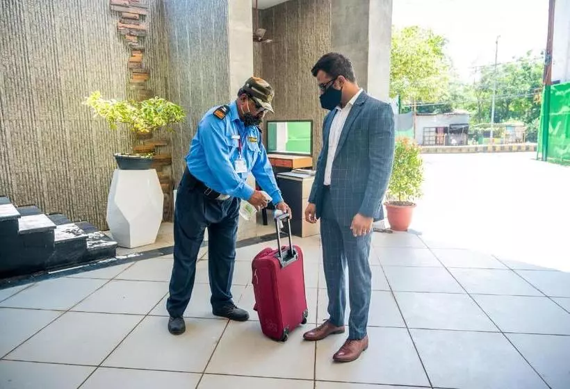 Hotelli Regenta Inn Sambalpur, Farm Road