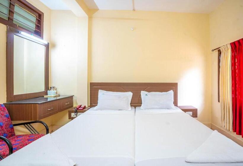 Hotel Tamilnadu, Hogenakkal