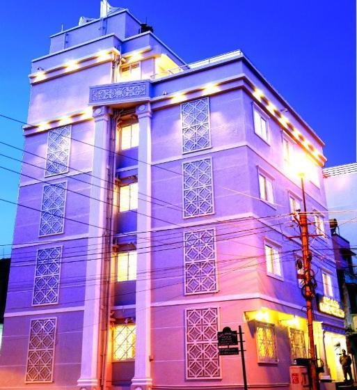 酒店 Vismaya Comforts