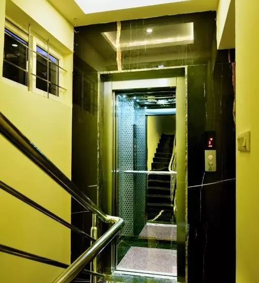 Hotelli Vismaya Comforts