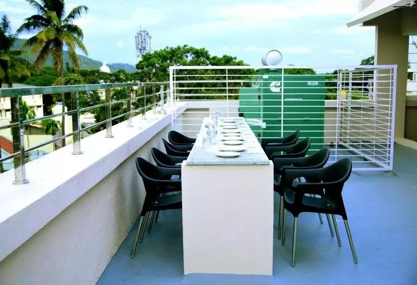 Hotelli Vismaya Comforts