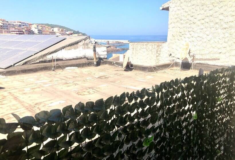 פנסיון City Bb Chic Room With Shared Bathroom