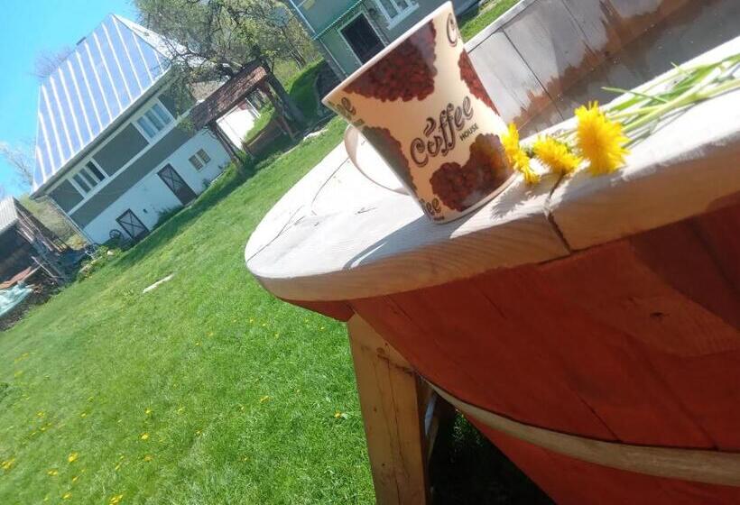 پانسیون Room In Guest Room Sejour In Green Garden With Lake View For 2 People