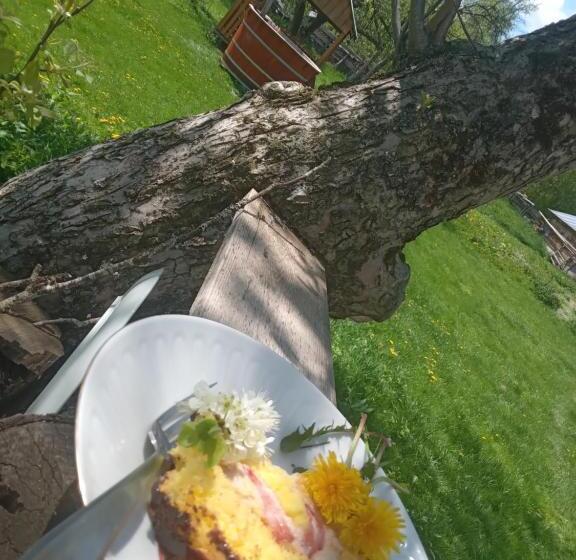 پانسیون Room In Guest Room Sejour In Green Garden With Lake View For 2 People