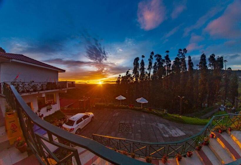 Resort Warmth Hill Crest