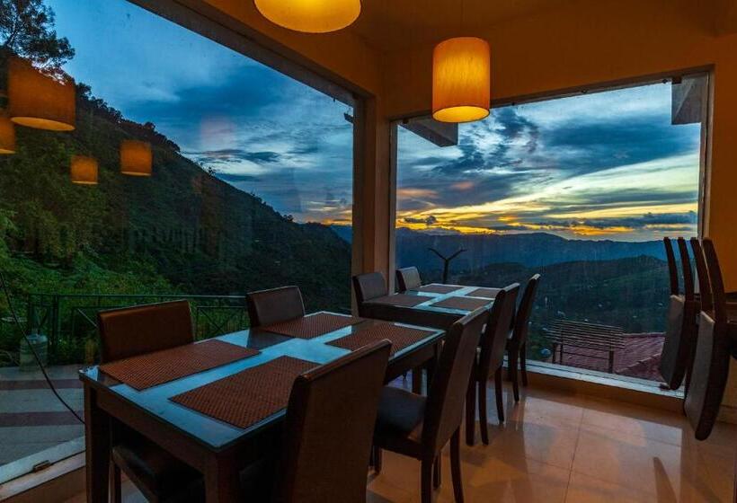 Resort Warmth Hill Crest