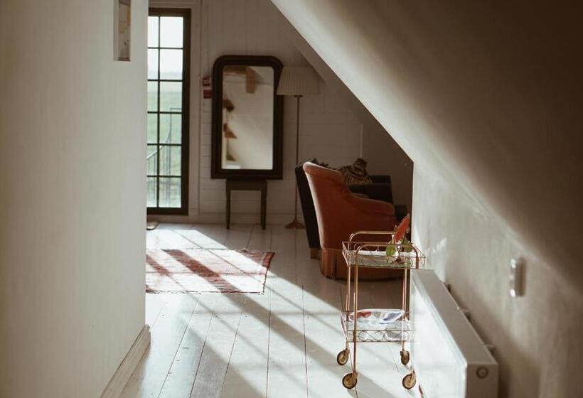 Aamiaismajoitus (B&B) Axatorpsgården