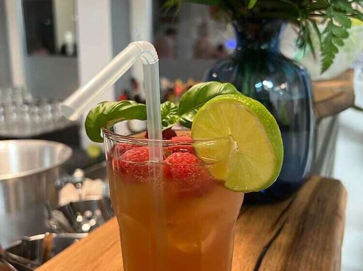 住宿加早餐 Passage 84 Hotel & Café