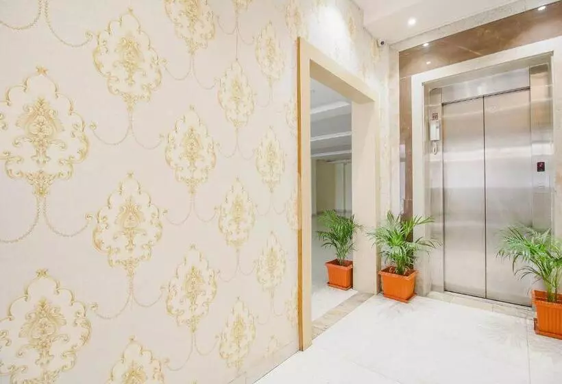 Fabhotel Harriot