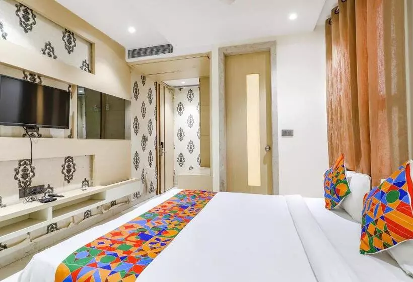 Fabhotel Harriot