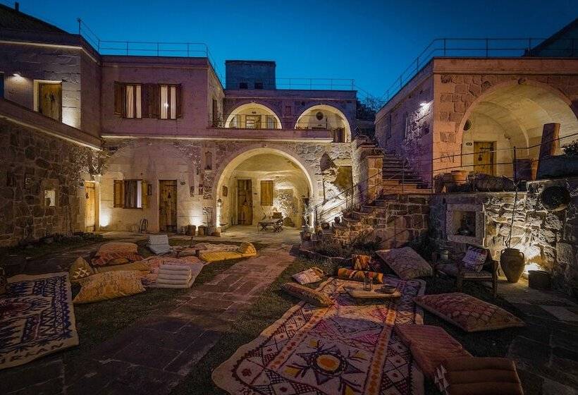 Doda Artisanal Cave Hotel   Adults Only