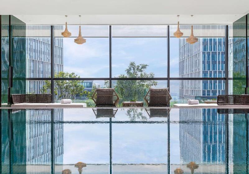 Hotel Doubletree By Hilton Kunming Airport