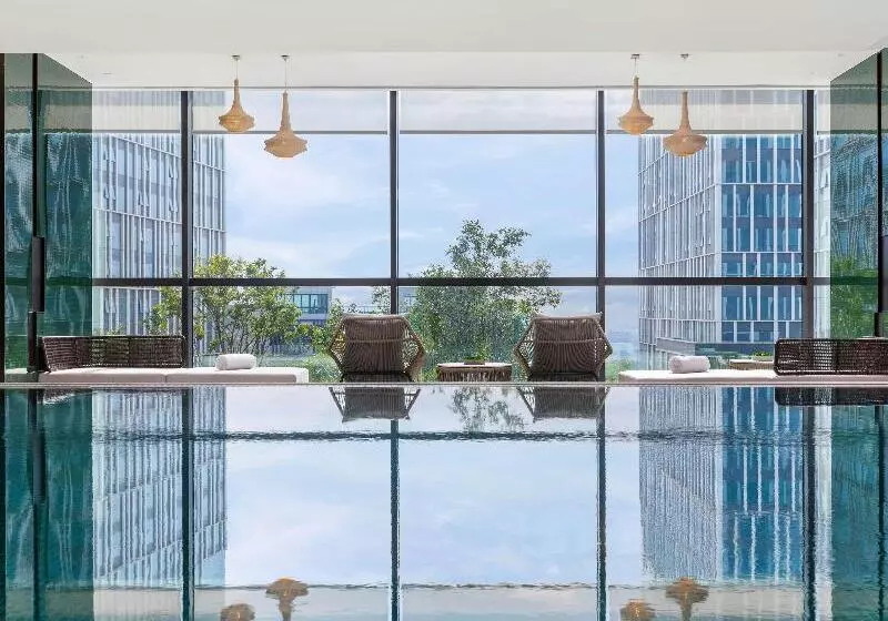 ホテル Doubletree By Hilton Kunming Airport