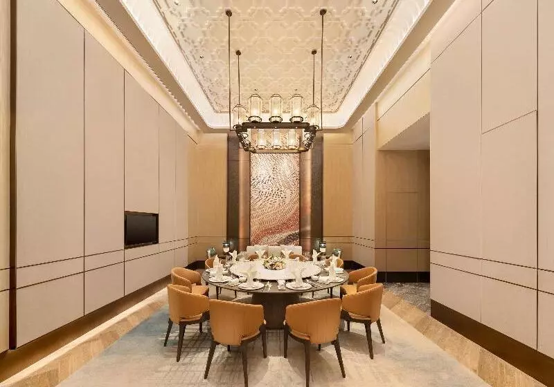 ホテル Doubletree By Hilton Kunming Airport