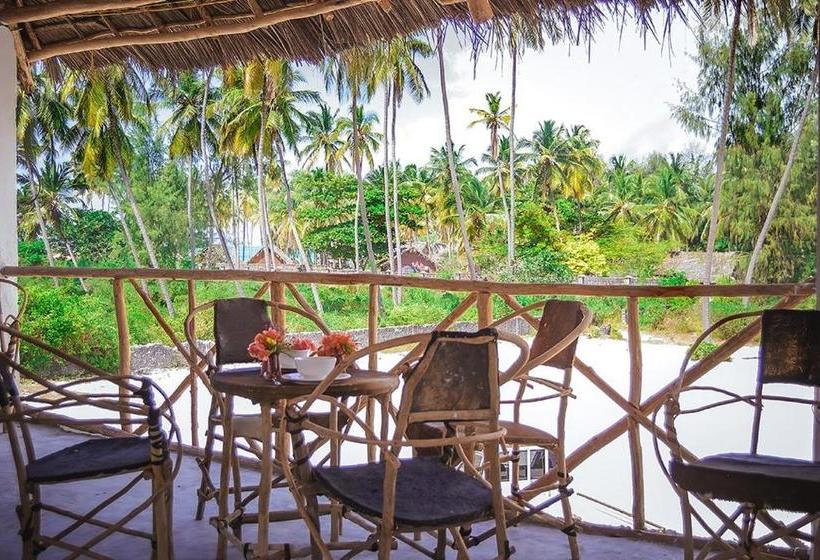فندق Heart Of Zanzibar Bungalows