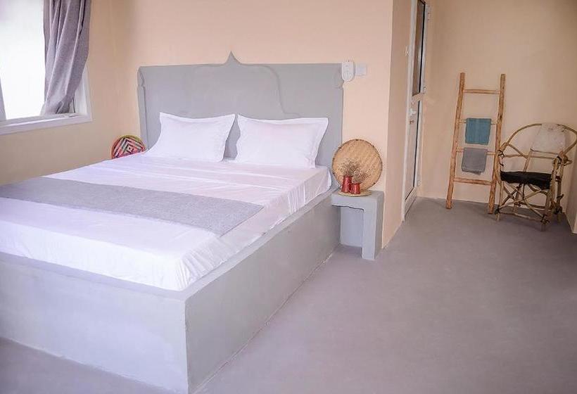 فندق Heart Of Zanzibar Bungalows