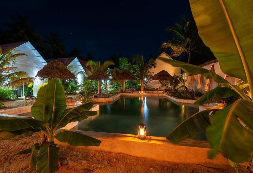 فندق Heart Of Zanzibar Bungalows